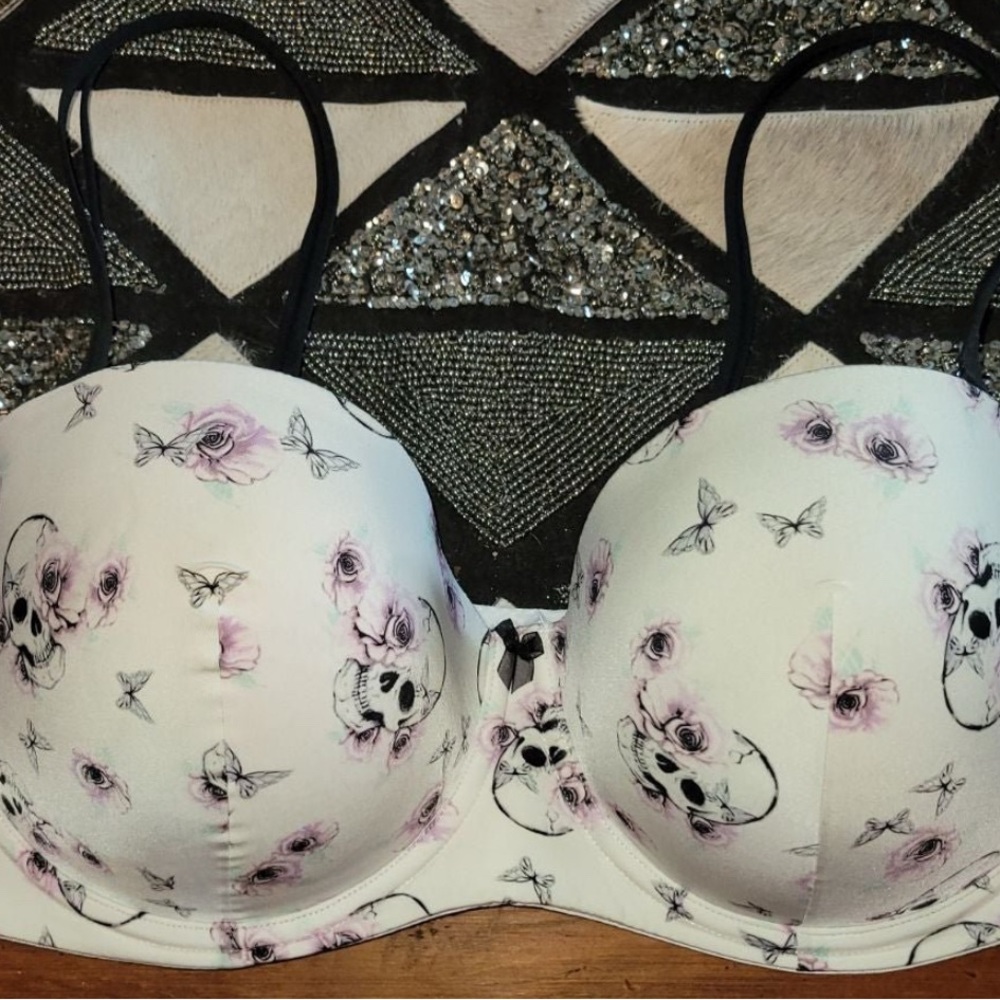 Torrid Floral Skull Print Bra 42D